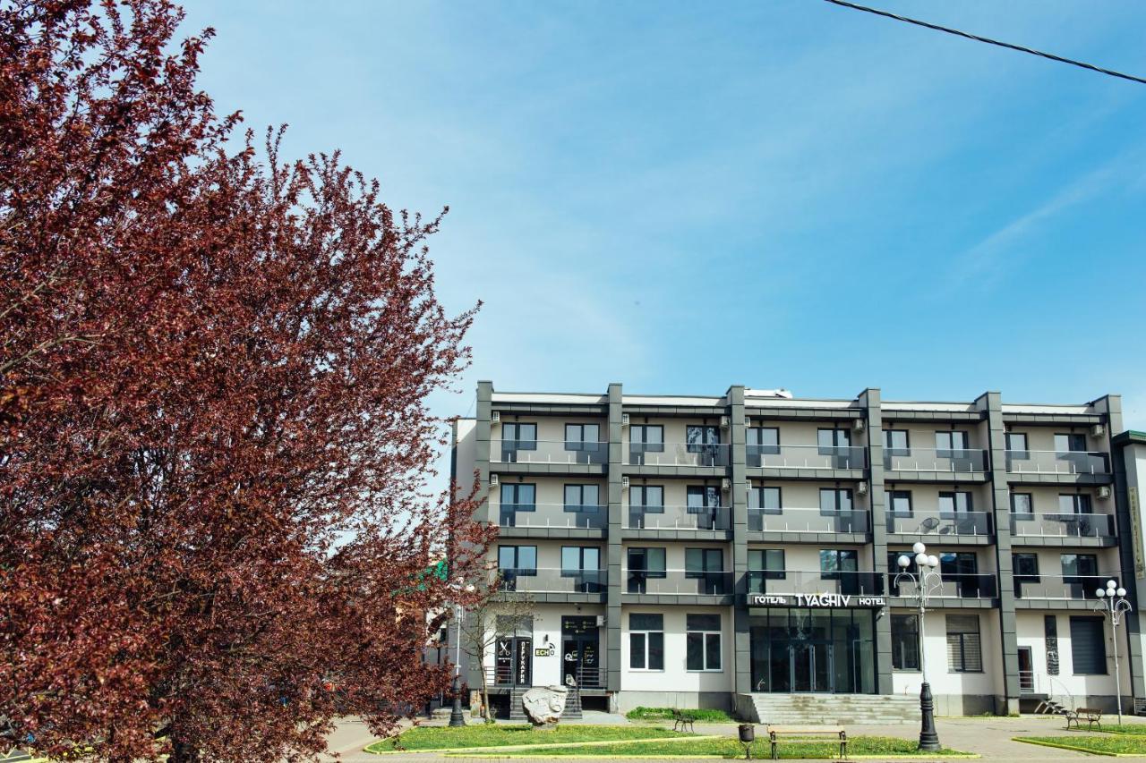 Готель Тячів Exterior foto